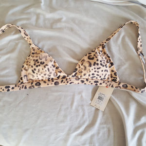 ⬇️PRICE DROP⬇️Billabong Cheetah Bikini Top